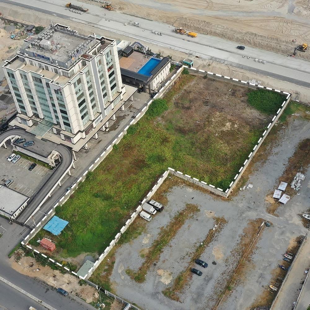 A302F062-D0C0-4595-B3C5-EC117B312241